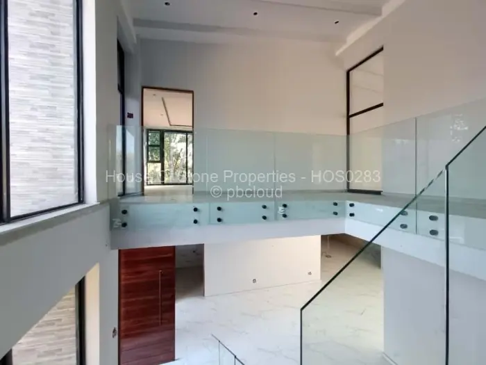 Townhouse/Cluster for Sale in Highlands, Harare