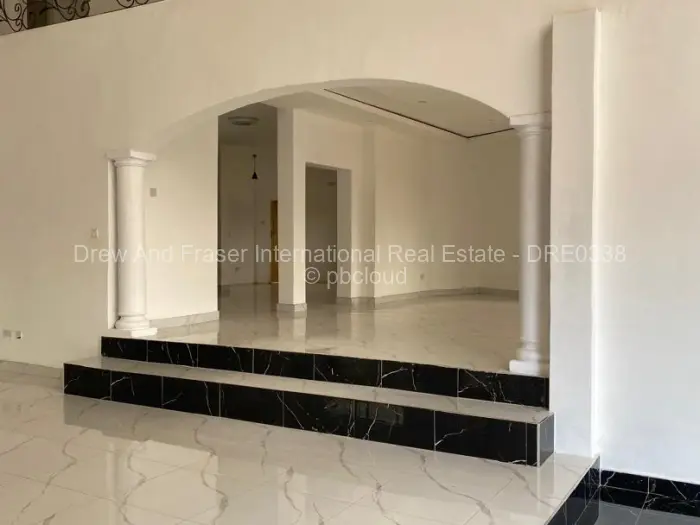 Townhouse/Cluster for Sale in Borrowdale, Harare