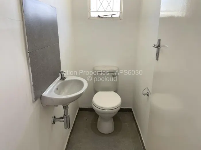 3 Bedroom Cottage/Garden Flat to Rent in Avondale
