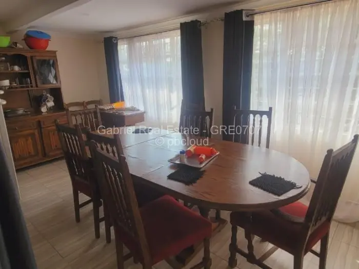4 Bedroom House for Sale in Kariba, Kariba