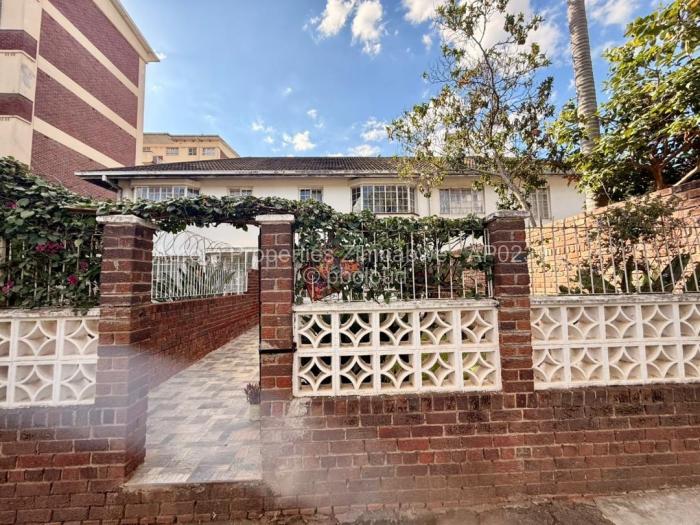 Flat/Apartment to Rent in Harare City Centre, Harare