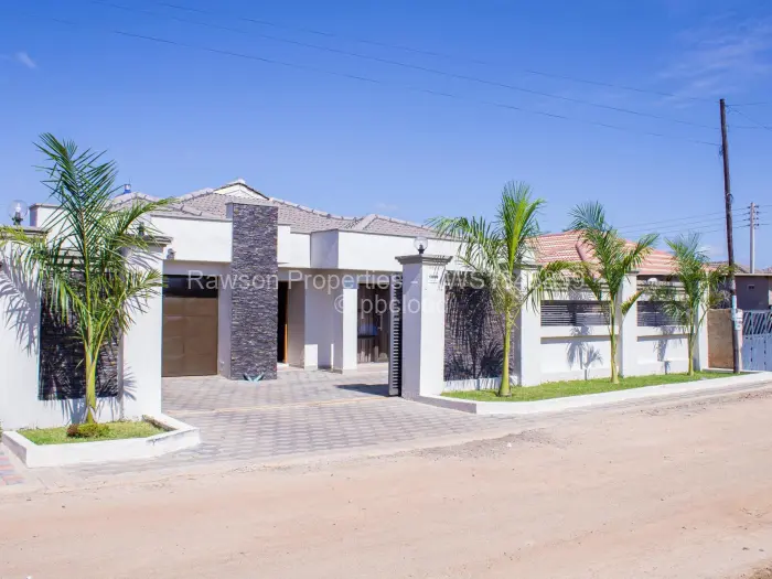 4 Bedroom House for Sale in Madokero Estates, Harare