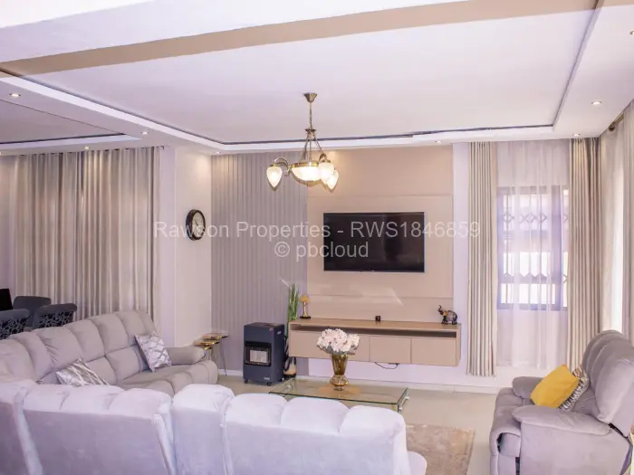 4 Bedroom House for Sale in Madokero Estates, Harare