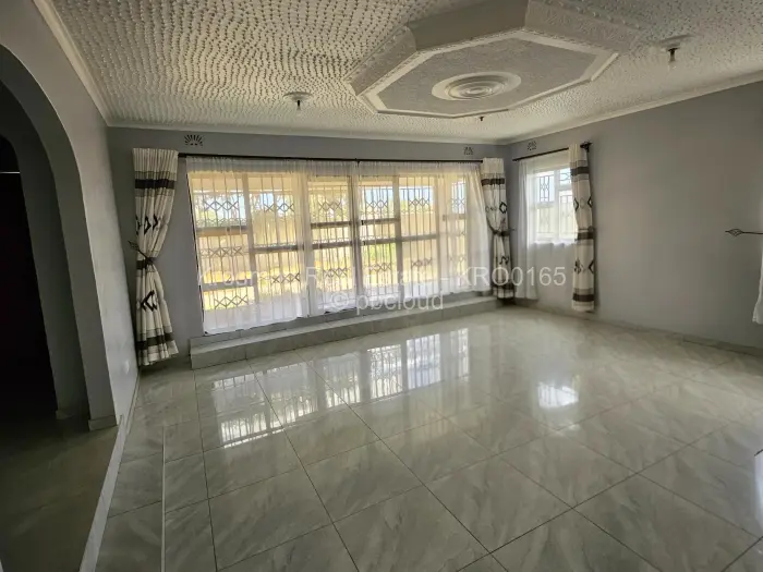 5 Bedroom House for Sale in Marondera, Marondera
