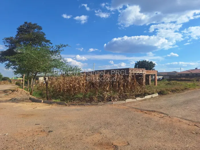 4 Bedroom House for Sale in Glaudina, Harare