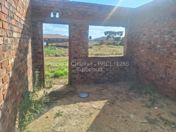 4 Bedroom House for Sale in Glaudina, Harare