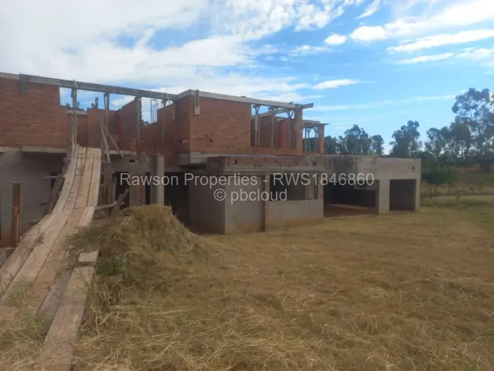 7 Bedroom House for Sale in Gletwin Park, Harare