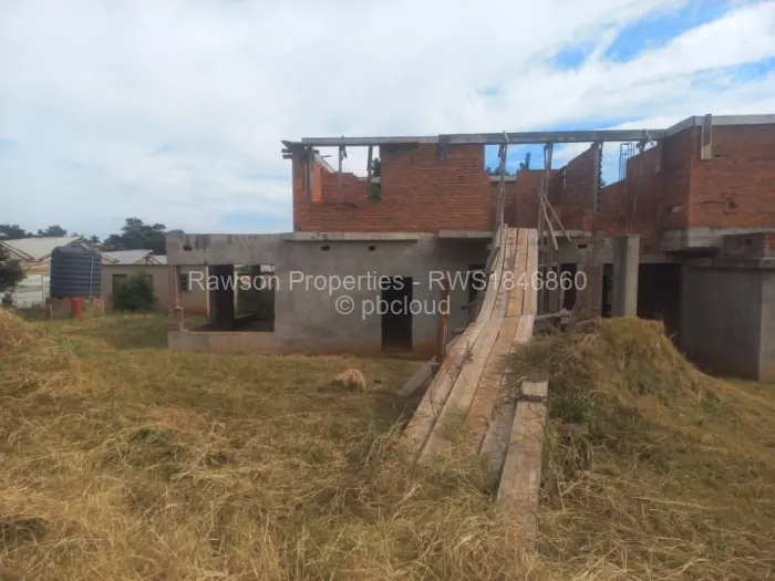 7 Bedroom House for Sale in Gletwin Park, Harare