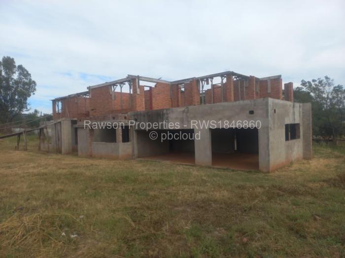 7 Bedroom House for Sale in Gletwin Park, Harare