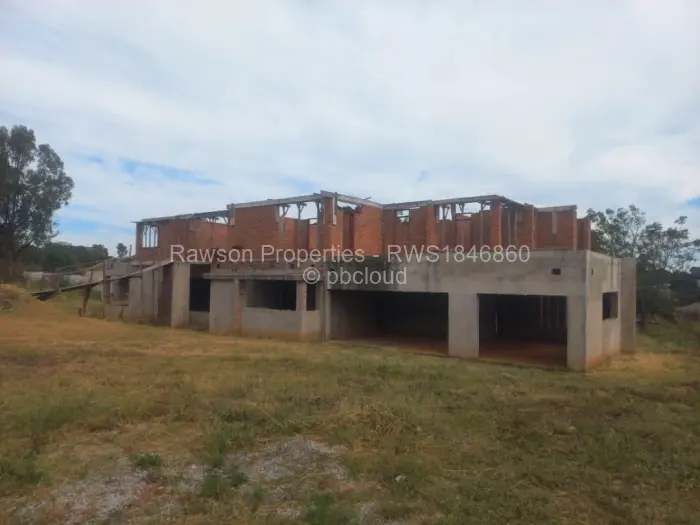 7 Bedroom House for Sale in Gletwin Park, Harare