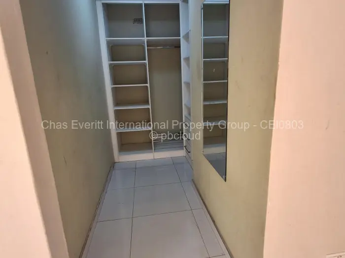 House to Rent in Mainway Meadows, Harare