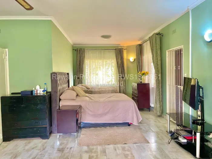 5 Bedroom House for Sale in Colne Valley, Harare