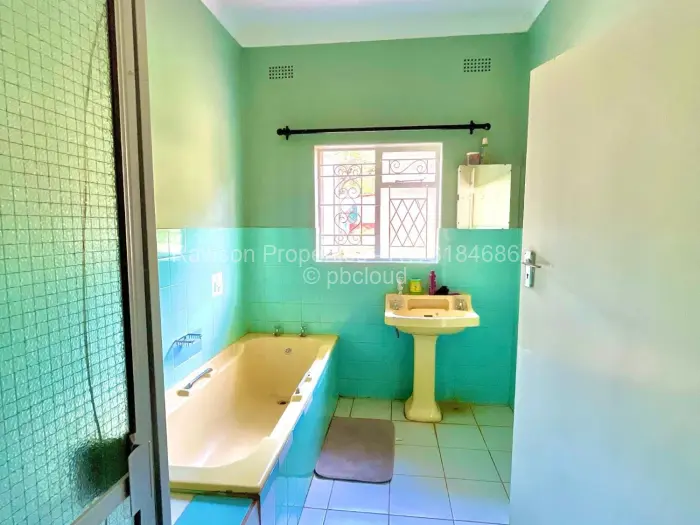 5 Bedroom House for Sale in Colne Valley, Harare