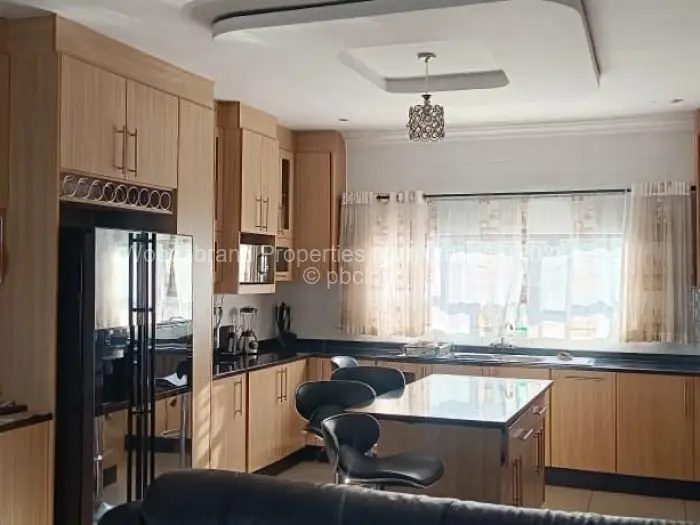 Townhouse/Cluster for Sale in Waterfalls, Harare