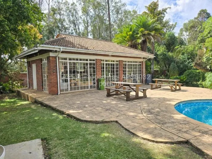 4 Bedroom House to Rent in Mount Pleasant