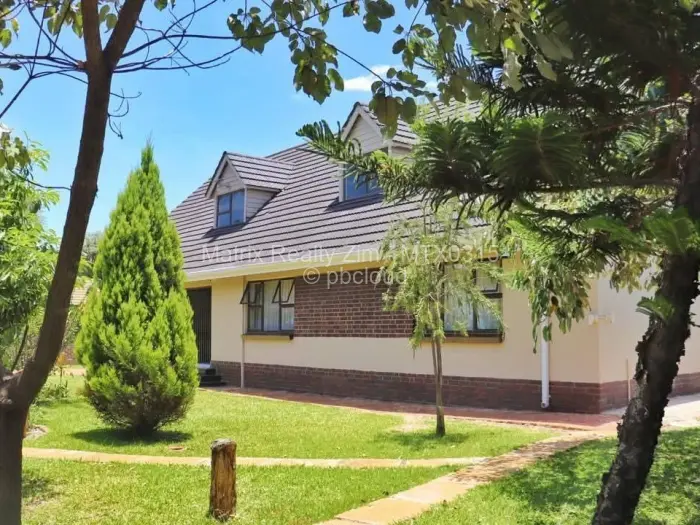 4 Bedroom House for Sale in Eastlea, Harare