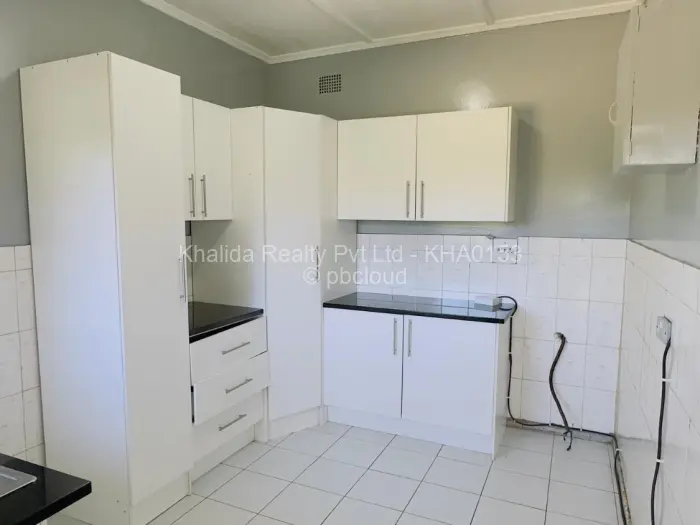 Flat/Apartment to Rent in Avondale, Harare