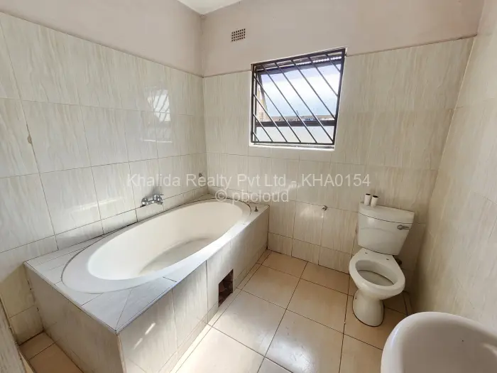 4 Bedroom House to Rent in Madokero Estates
