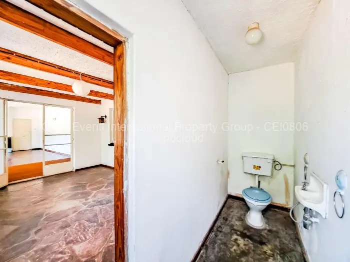 4 Bedroom House to Rent in Mount Pleasant, Harare