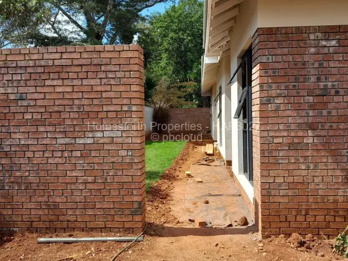 Townhouse/Cluster for Sale in Mount Pleasant, Harare