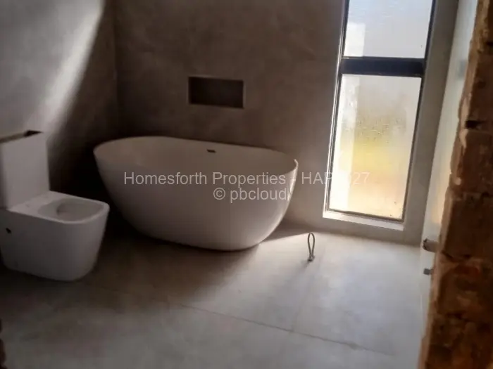 Townhouse/Cluster for Sale in Mount Pleasant, Harare