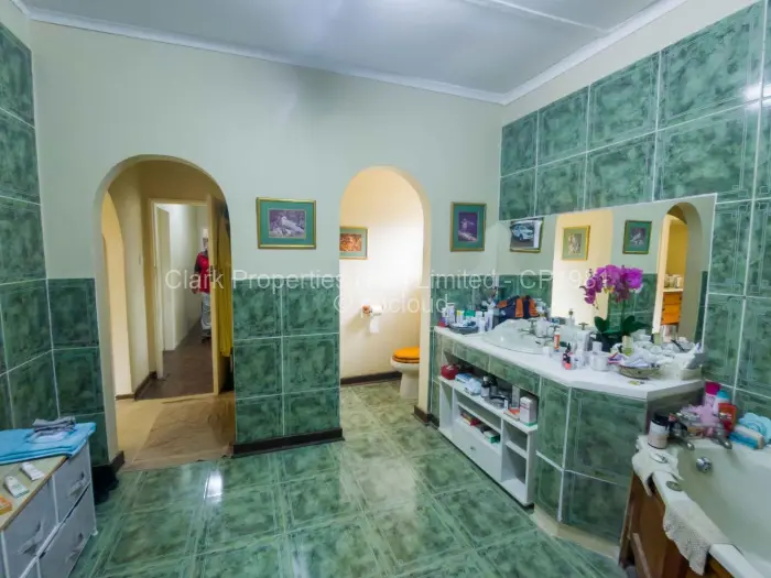 3 Bedroom House for Sale in Chinhoyi, Chinhoyi