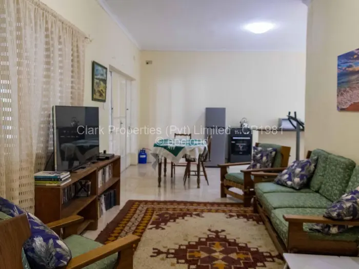 3 Bedroom House for Sale in Chinhoyi, Chinhoyi