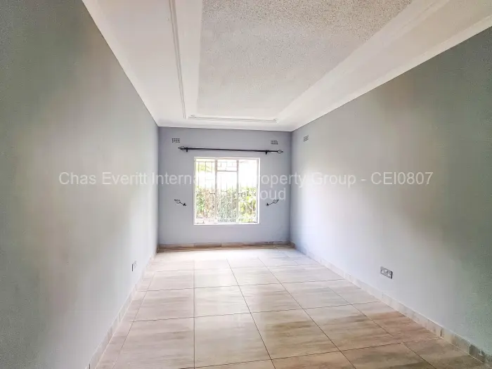 2 Bedroom Cottage/Garden Flat to Rent in Meyrick Park, Harare