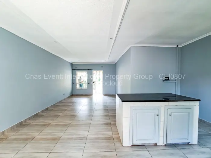 2 Bedroom Cottage/Garden Flat to Rent in Meyrick Park, Harare