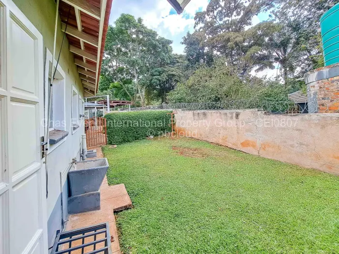 2 Bedroom Cottage/Garden Flat to Rent in Meyrick Park, Harare