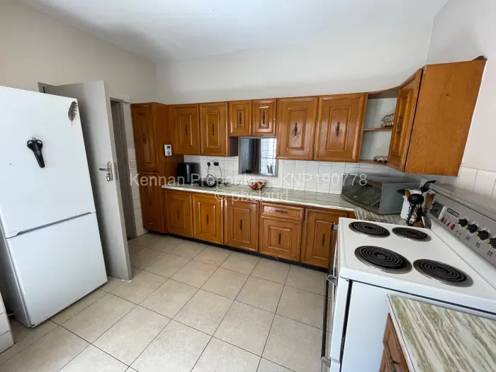 Townhouse/Cluster for Sale in Avenues, Harare