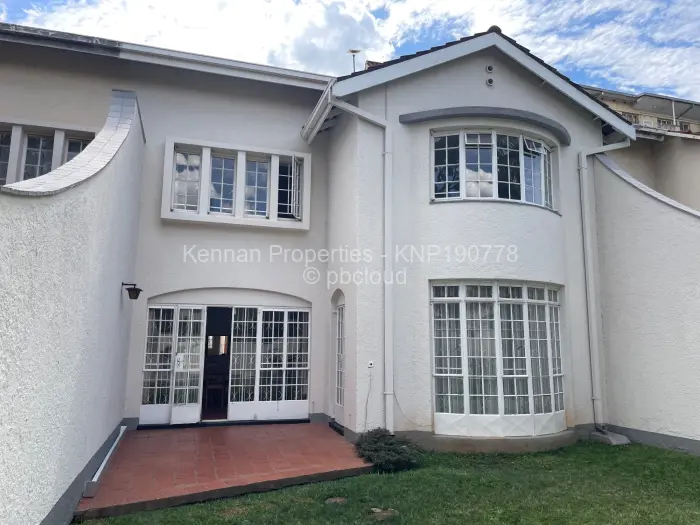 Townhouse/Cluster for Sale in Avenues, Harare