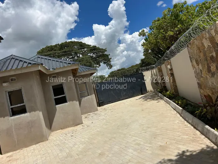 Flat/Apartment for Sale in Ashdown Park, Harare