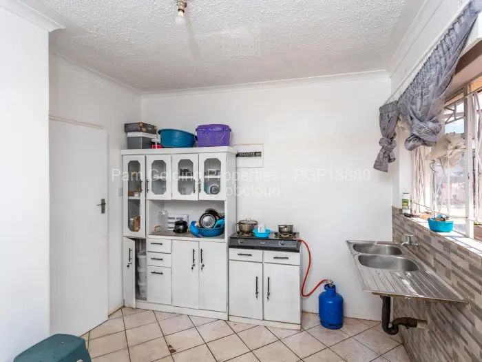 4 Bedroom House for Sale in Houghton Park, Harare