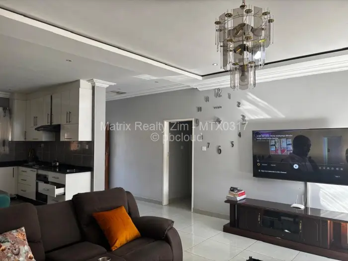 Townhouse/Cluster for Sale in Waterfalls, Harare