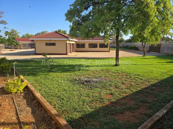 4 Bedroom House for Sale in Chegutu, Chegutu