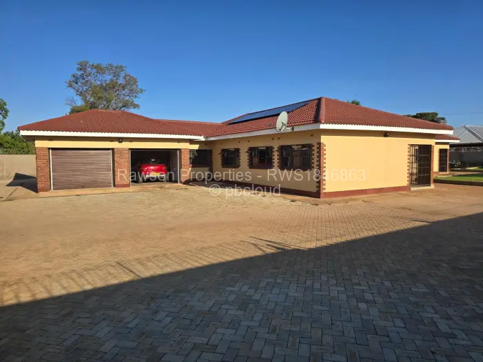 4 Bedroom House for Sale in Chegutu, Chegutu