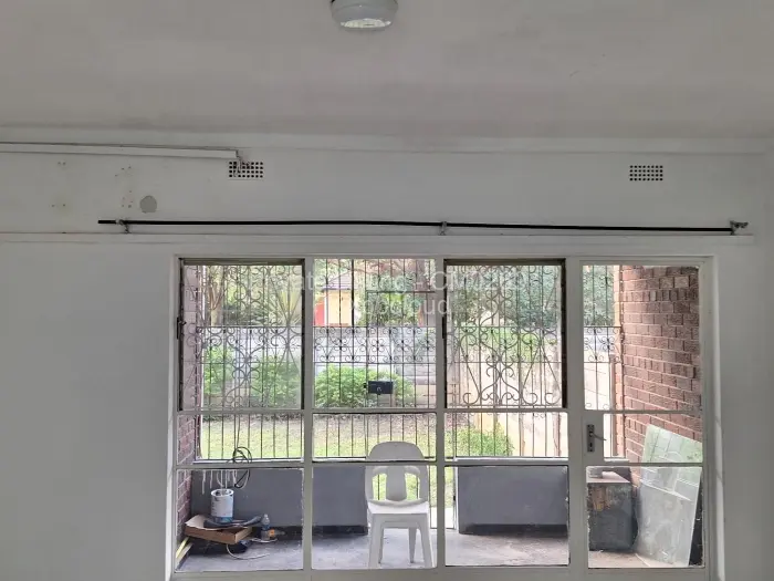 2 Bedroom Cottage/Garden Flat for Sale in Hillside, Harare