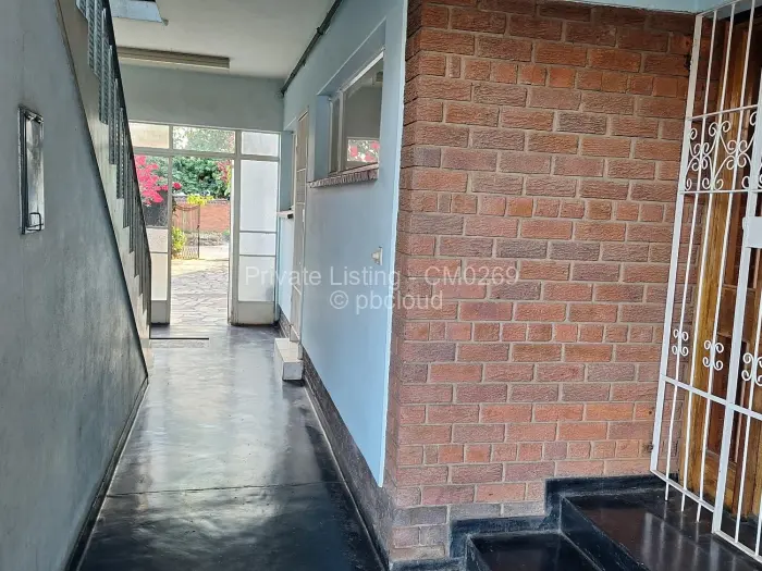 2 Bedroom Cottage/Garden Flat for Sale in Hillside, Harare