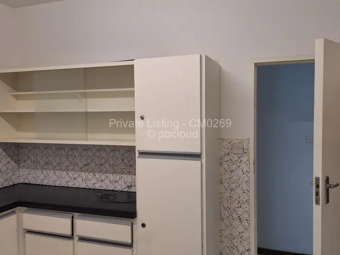 2 Bedroom Cottage/Garden Flat for Sale in Hillside, Harare
