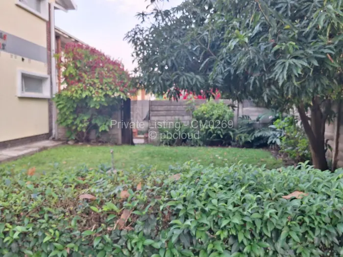 2 Bedroom Cottage/Garden Flat for Sale in Hillside, Harare