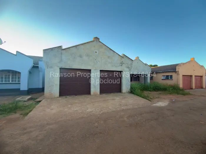 Flat/Apartment for Sale in Bluff Hill, Harare