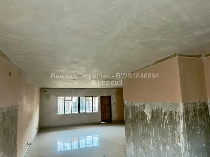 Flat/Apartment for Sale in Bluff Hill, Harare