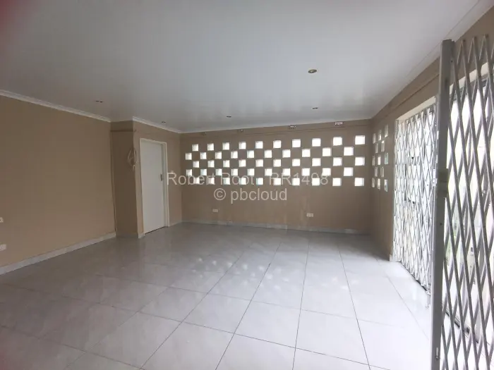 Townhouse/Cluster to Rent in Avondale, Harare
