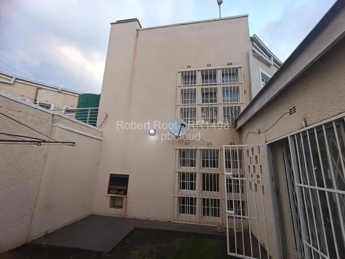 Townhouse/Cluster to Rent in Avondale, Harare