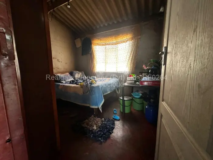 3 Bedroom House for Sale in Cowdray Park, Bulawayo