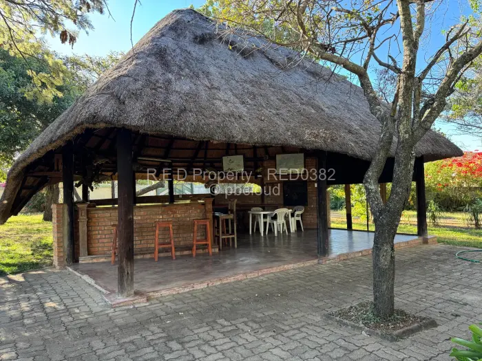 4 Bedroom House for Sale in Burnside, Bulawayo