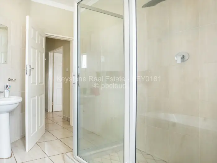 Townhouse/Cluster for Sale in Avondale West, Harare