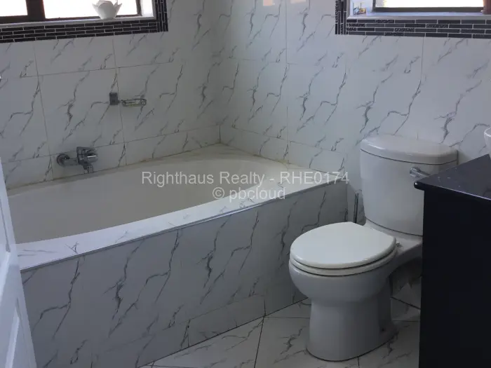 6 Bedroom House for Sale in Carrick Creagh Estate, Harare