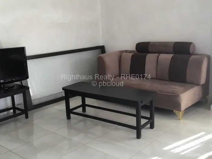 6 Bedroom House for Sale in Carrick Creagh Estate, Harare